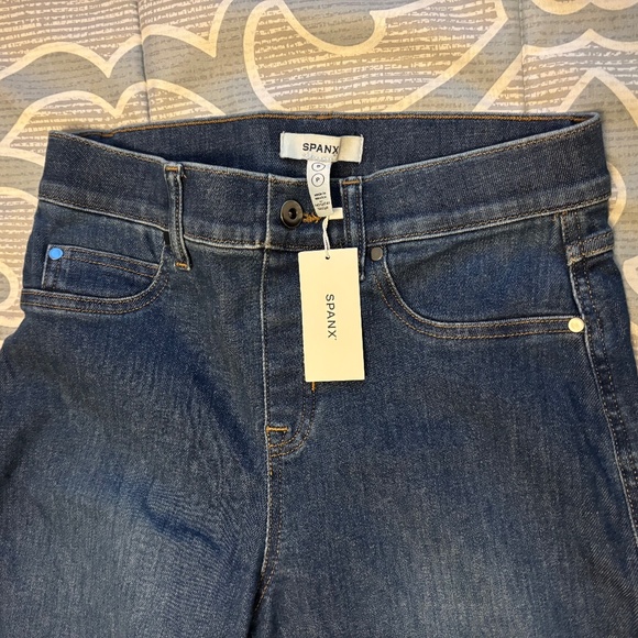 Spanxshape Original EveryWear Wide Leg Jeans in Authentic Blue Sz small petite - Picture 1 of 7